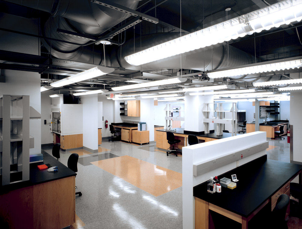 Charles E. Schmidt Biomedical Science Center - View 6