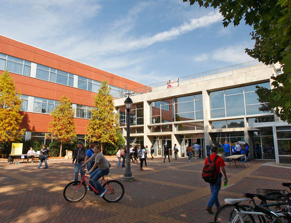 Technology Enhanced Learning Center - View 11